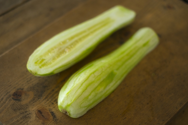 白瓜は生で食べれる?漬物だけでなく色々な調理法で美味しく旬の白瓜を食べつくす | 日々の生活に役立つマキのメモ帳
